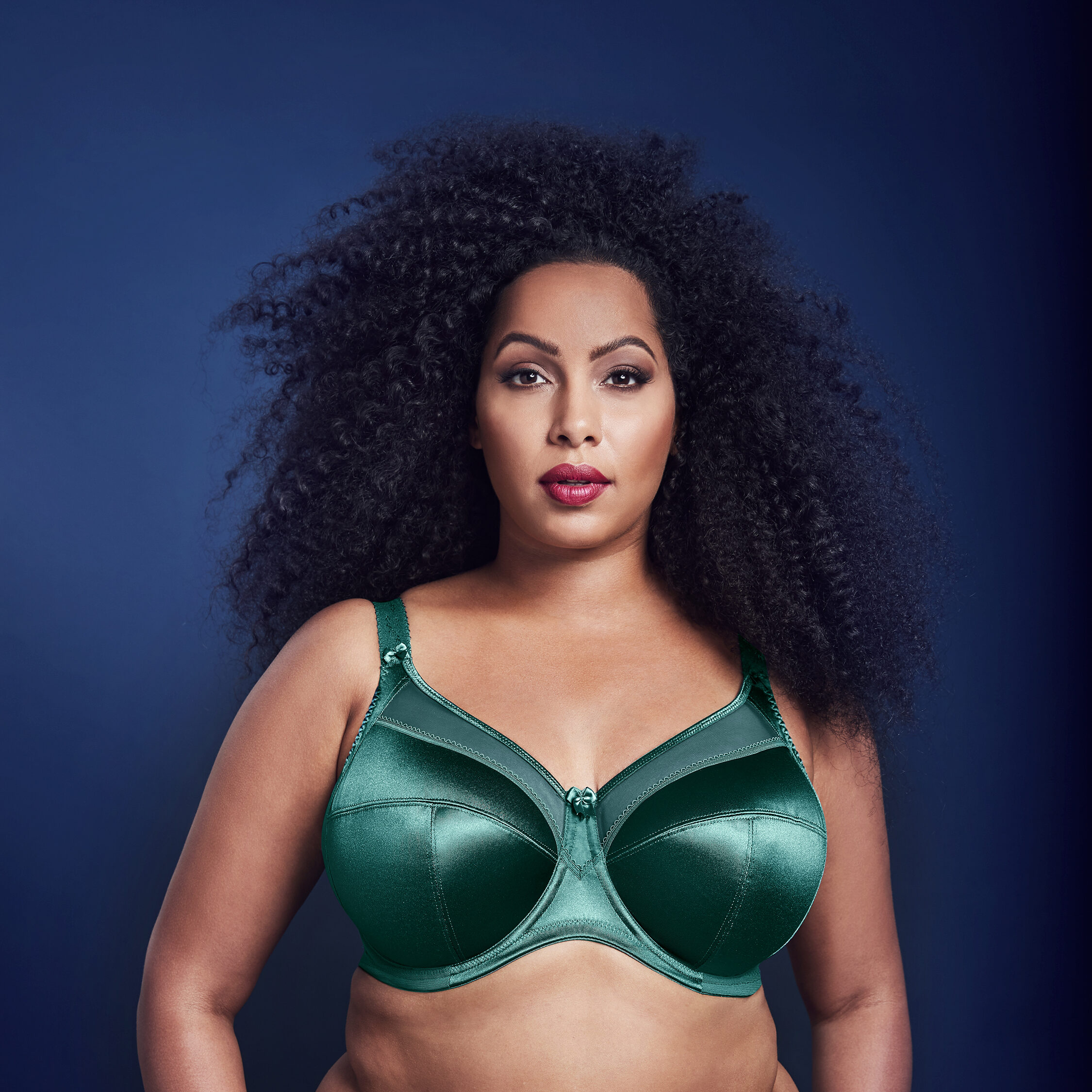 Fit Fully Yours Lingerie - Monday's call for Maxine Moulded!